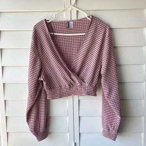 H&M Divided Pink Long Sleeve Crop Top Striped